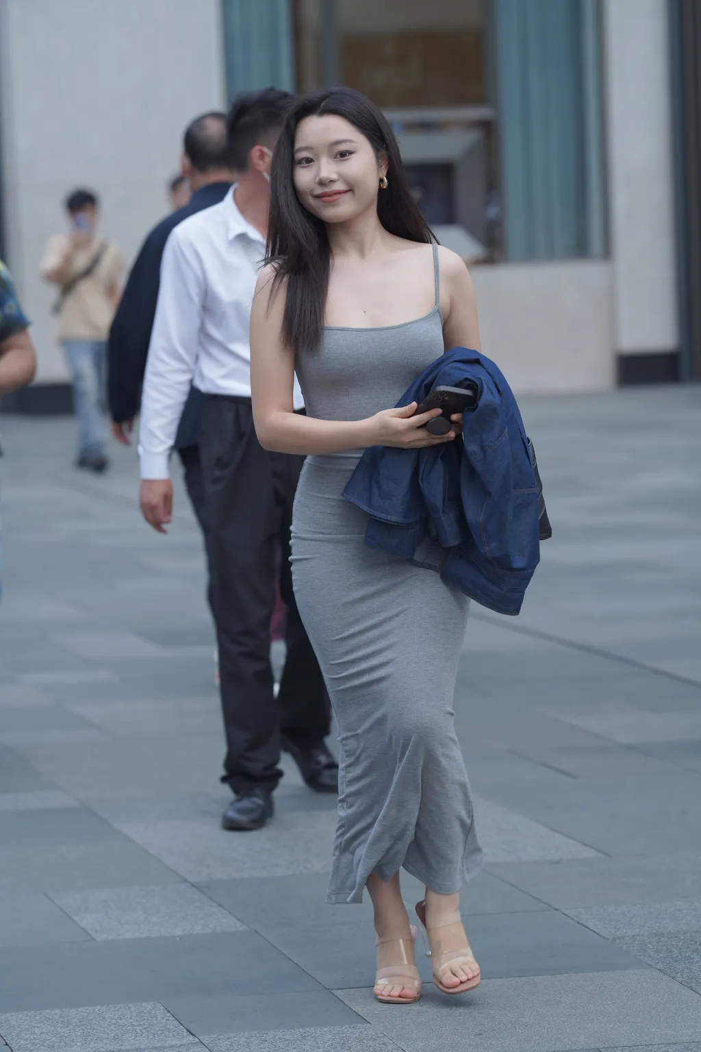 精选街拍作品 NO.6251 气质灰色长裙[125P/309MB]插图2