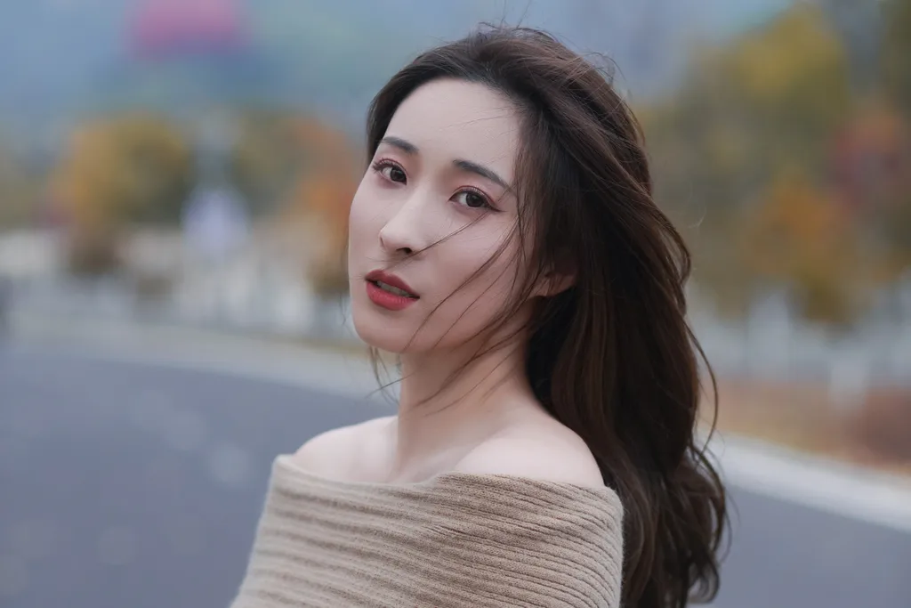 [YITUYU艺图语]2022.12.10 叶落知秋 阿音[25+1P/467MB]插图1