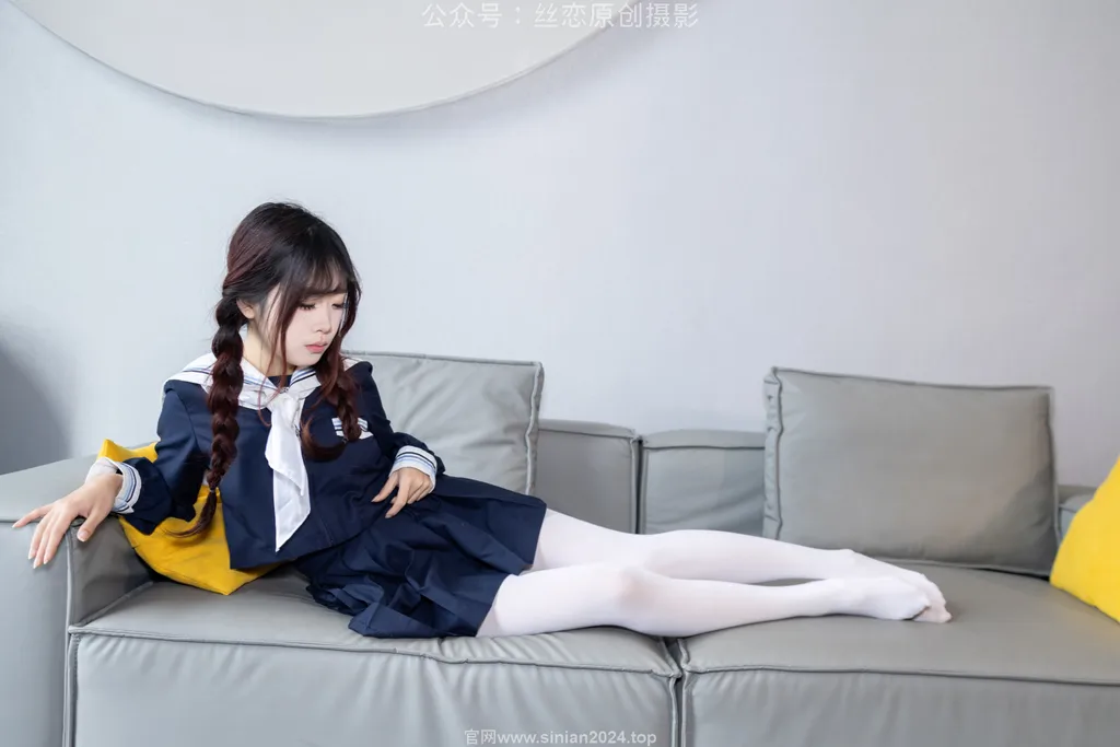 丝恋摄影 NO.001 小梦-乐福鞋 厚白丝[243P/1V/4.38GB]插图2