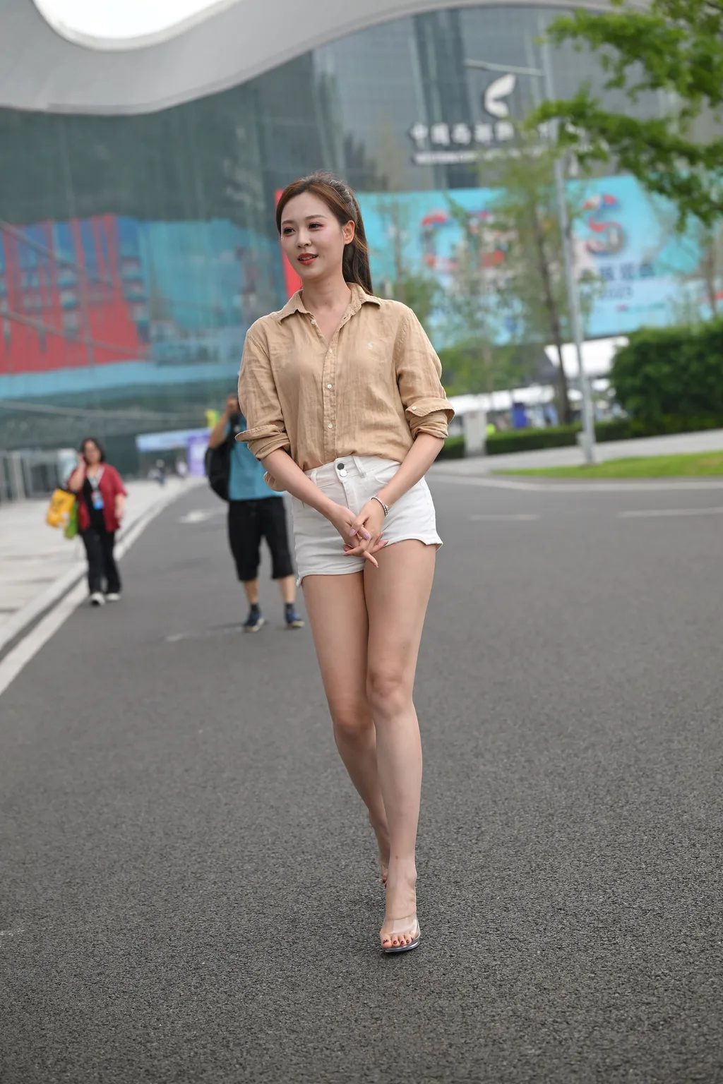 精选街拍作品 NO.6222 甜美白色短裤[180P/406MB]插图2