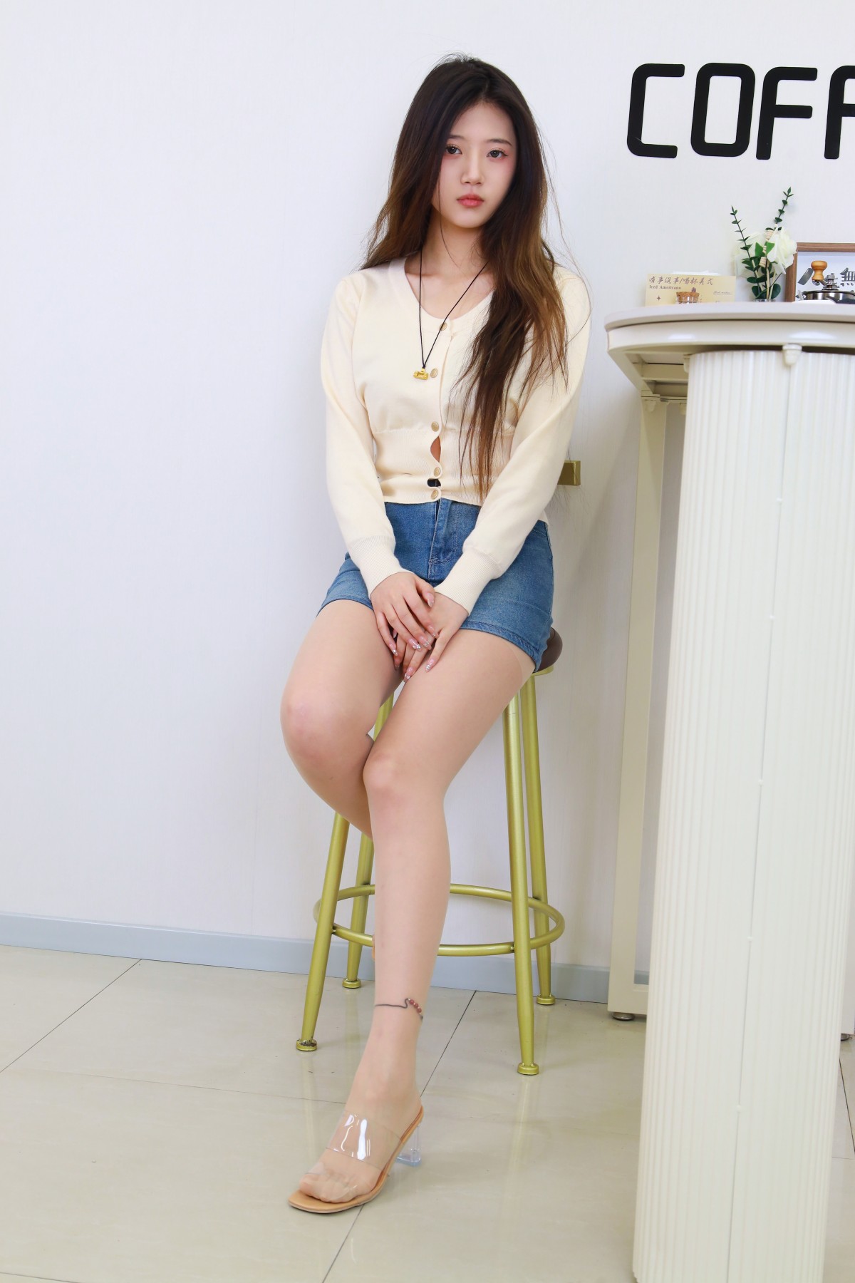 绮梦摄影 253期 子涵 无印珍藏版 [310P/1V/7.5G]插图