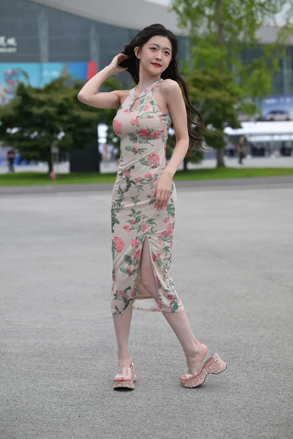 精选街拍作品 NO.6303 任绵绵镁足旗袍风[175P/487MB]插图3