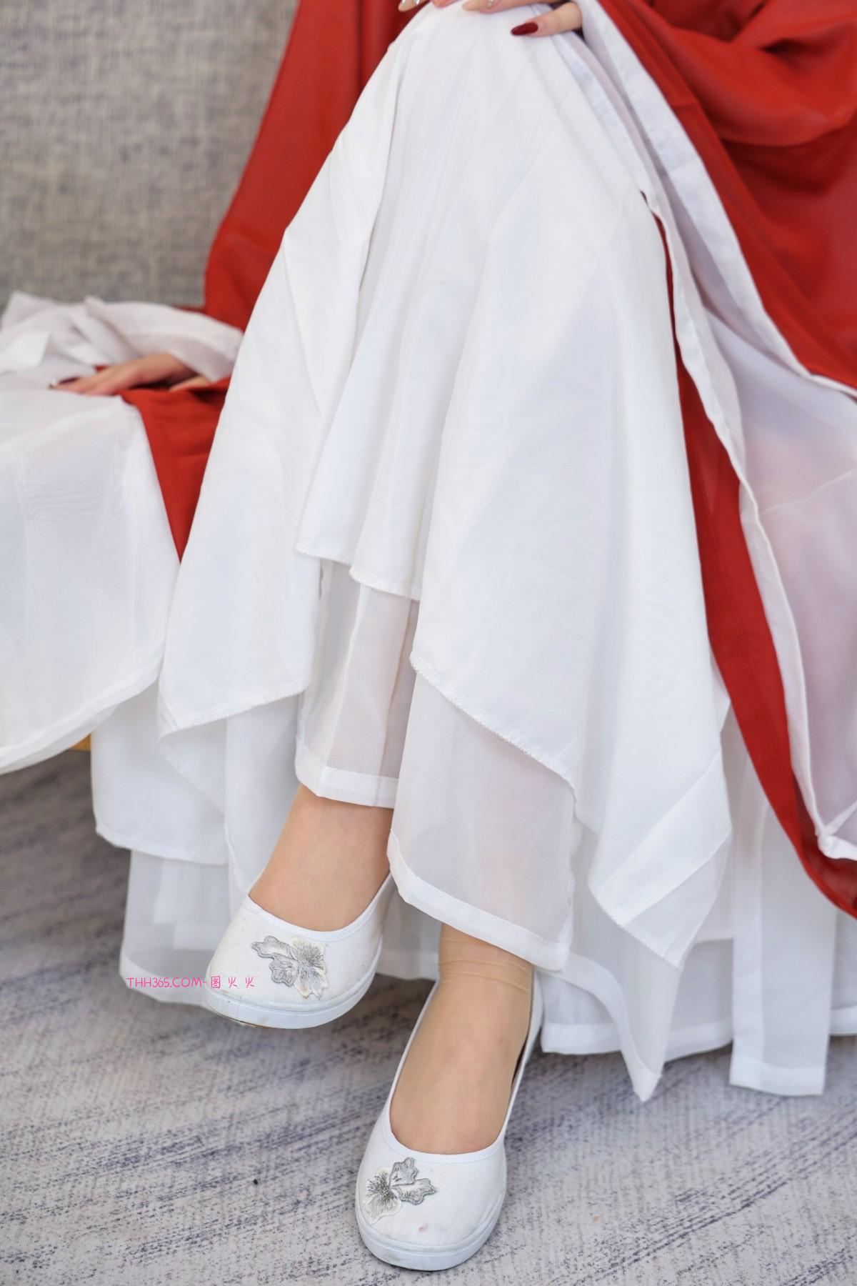 绮梦摄影 373期 小艺 无印珍藏版 [295P/1V/7.9G]插图1