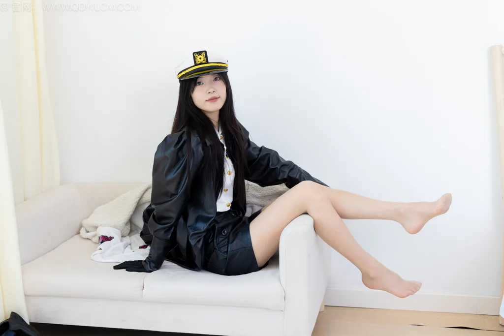 勿恋传媒 NO.2527 茯苓-高跟长靴、薄肉丝、揉脚[174P/1V/3.86GB]插图