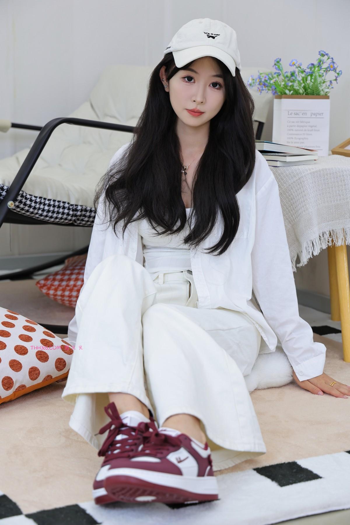 绮梦摄影 368期 依依 无印珍藏版 [334P/1V/8G]插图1