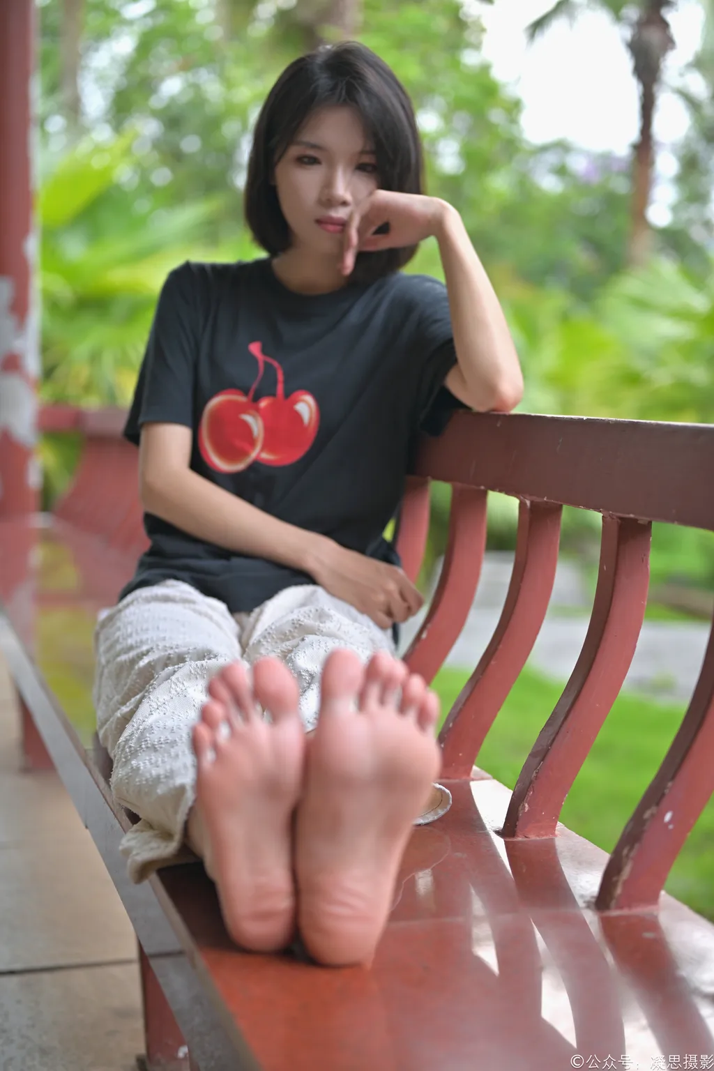 凝思摄影 NO.031 小睿-T恤、短白袜、平底鞋[144P/1V/5.27GB]插图3