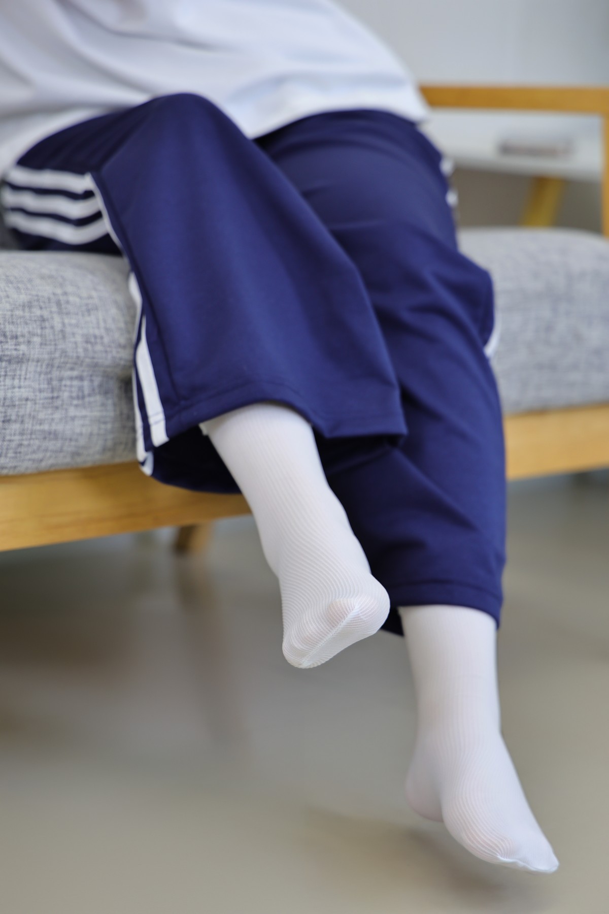 绮梦摄影 374期 小P 无印珍藏版 [307P/1V/8.3G]插图3