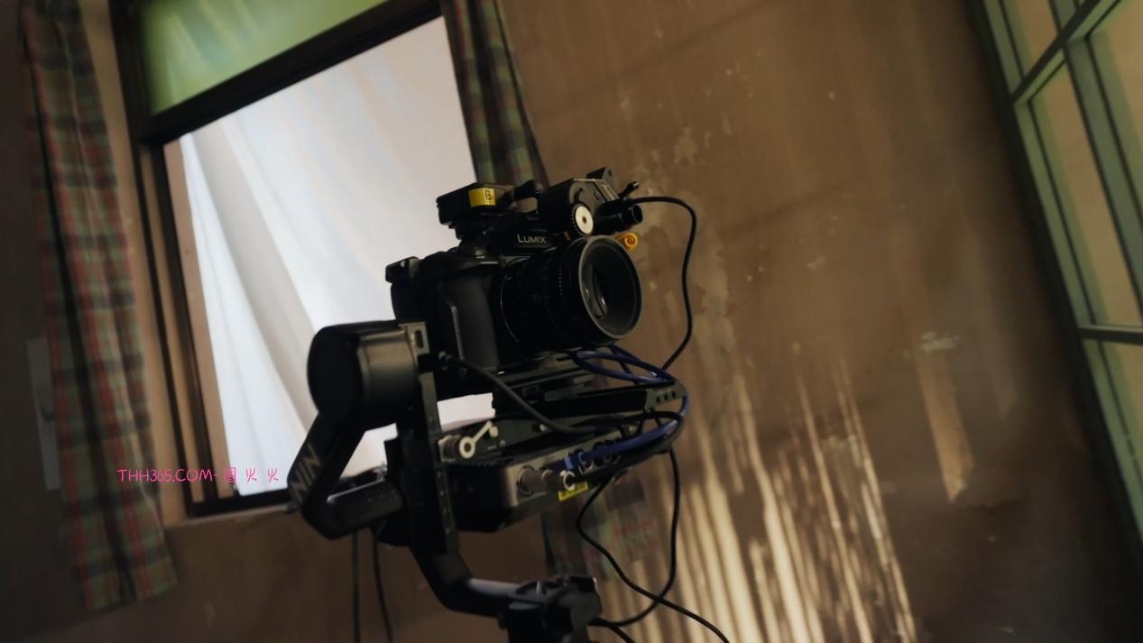 LUMIX S1M2 + ARRI LogC3 共同编织《墙洞》 ——阿莱级电影质感触手可及插图13