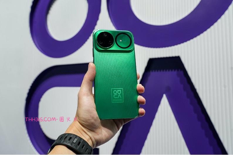 前后双红枫加持，华为nova 15系列把“准出片”做出新高度插图