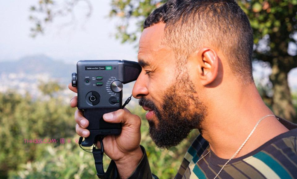 富士推出可拍短片的复古拍立得相机:instax mini Evo Cinema插图9 富士推出可拍短片的复古拍立得相机:instax mini Evo Cinema插图9