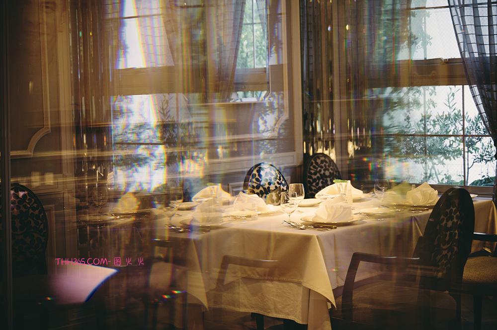 老友饭局实拍:尼康Z6Ⅲ定格觥筹交错的温暖插图 老友饭局实拍:尼康Z6Ⅲ定格觥筹交错的温暖插图