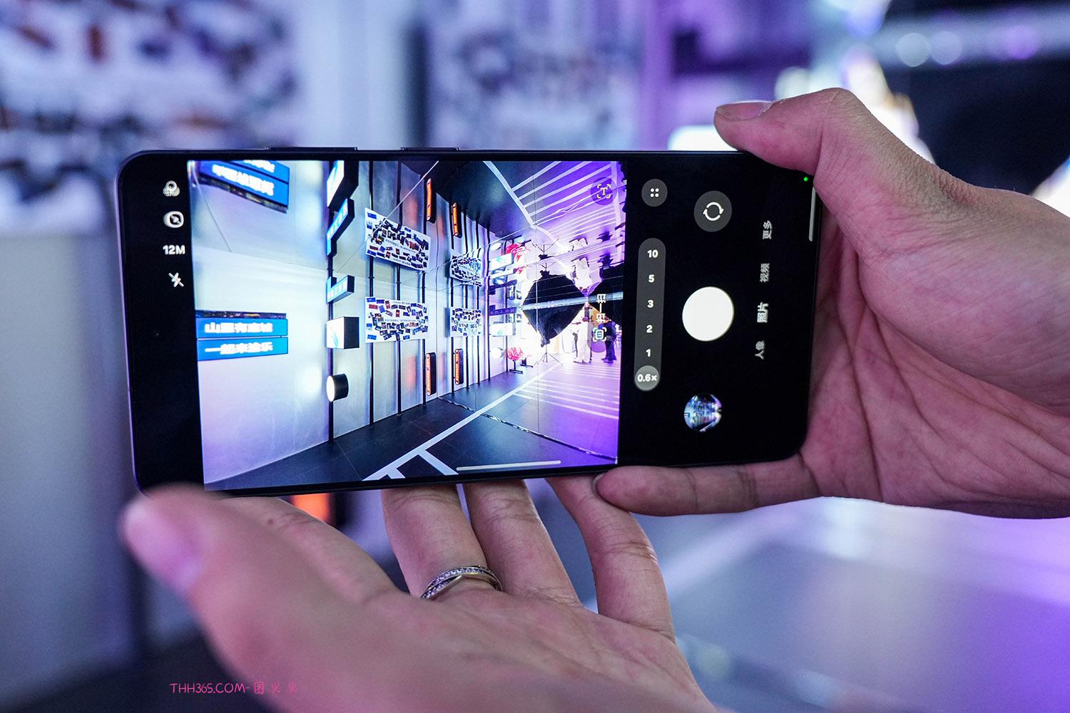 做“减法”的影像旗舰:三星Galaxy S26 Ultra上手体验插图2 做“减法”的影像旗舰:三星Galaxy S26 Ultra上手体验插图2