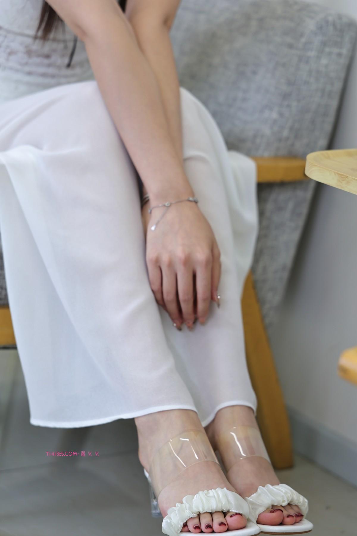 绮梦摄影 366期 小然 无印珍藏版 [330P/1V/8.2G]插图14