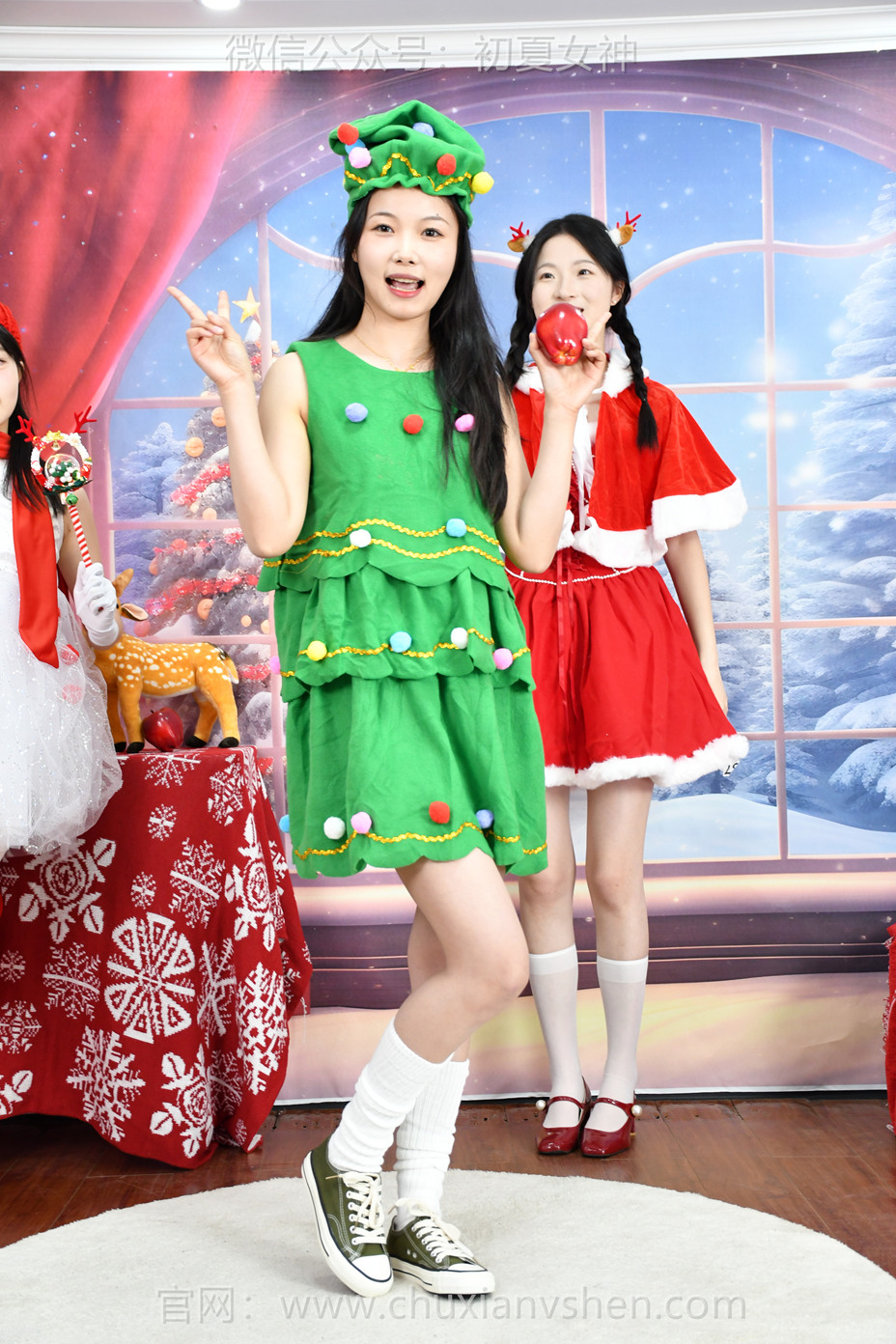 初夏女神721期[140P/1V/6.94G]插图