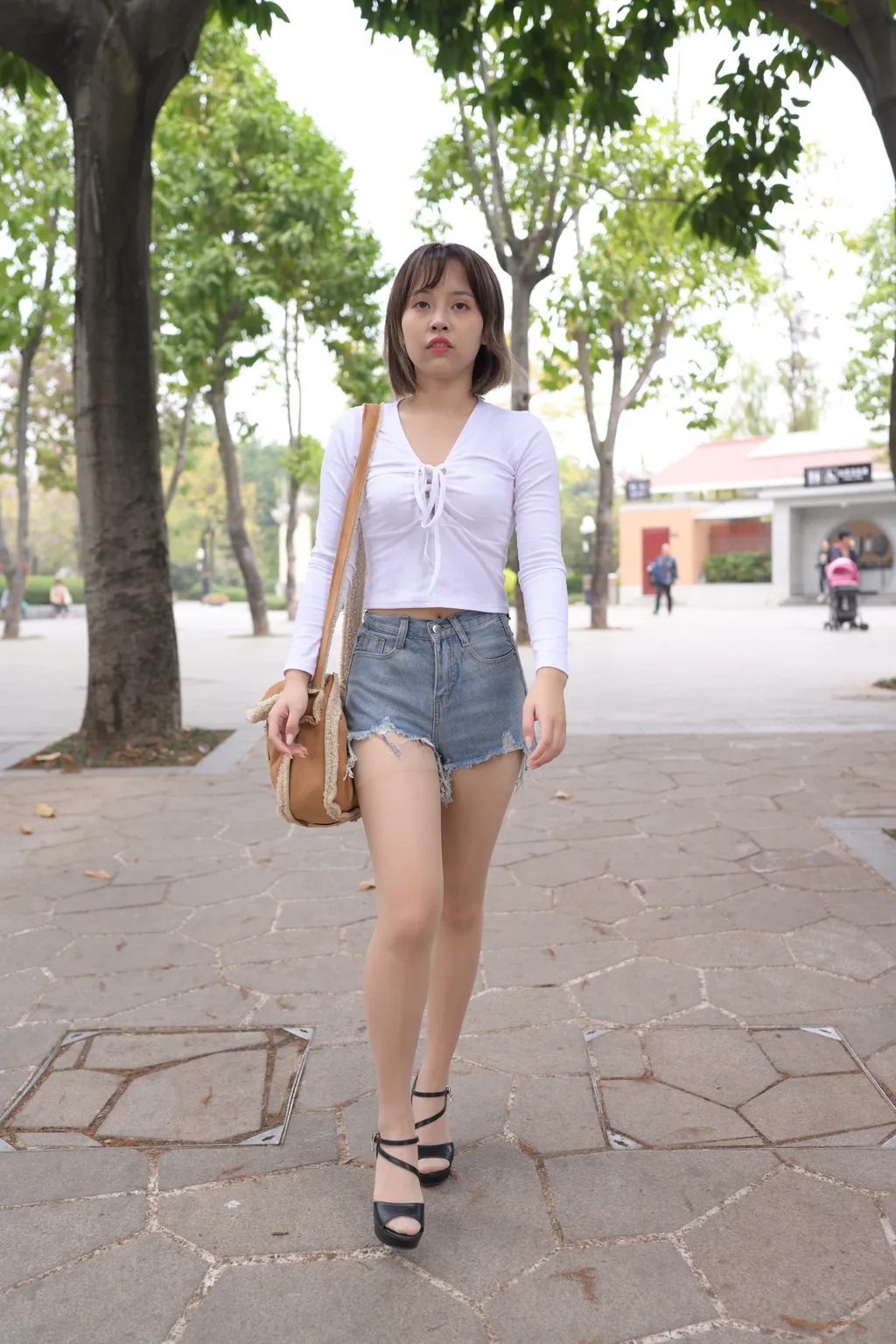 魔镜原版 184 肉丝热裤 [313P/1V/9.2G]插图1