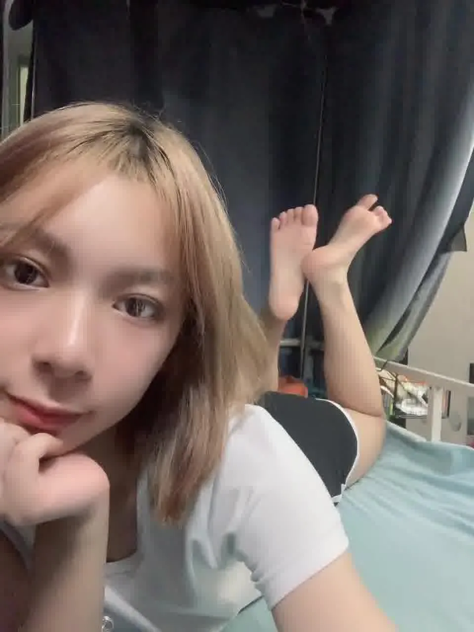 脚模面试脸足同框套路系列-185 [39V/455M]插图3