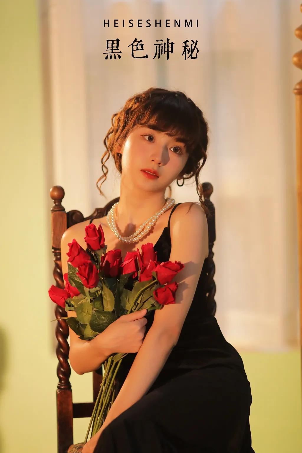 [YITUYU艺图语]2022.12.04 黑色神秘 顾林x[32+1P/569MB]插图2