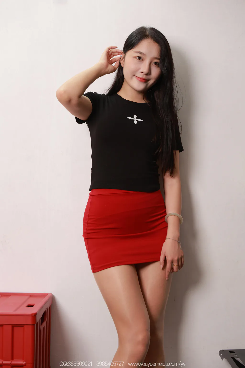 [IESS异思趣向] 2025.10.13 丝享家2183：婉萍《红辣椒》[90P/75MB]插图1