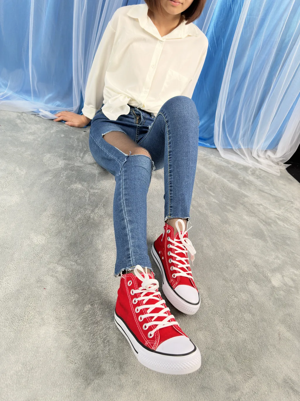 三禾摄影 NO.041 牛仔裤 黑丝 帆布鞋 高跟[239P/1V/4.16GB]插图1