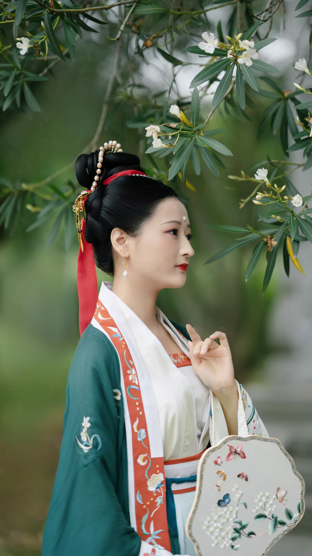 [YITUYU艺图语]2023.01.05 清平乐 谨言JINYAN99[23+1P/113MB]插图