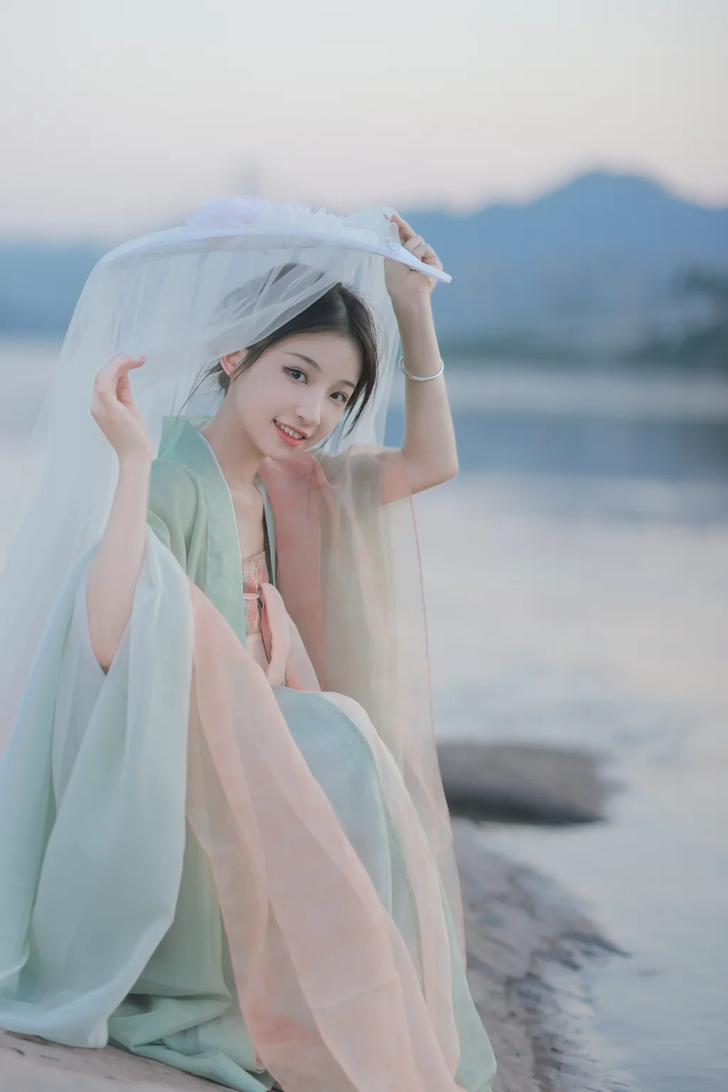 [YITUYU艺图语]2022.12.15 星河 卷卷[22+1P/157MB]插图