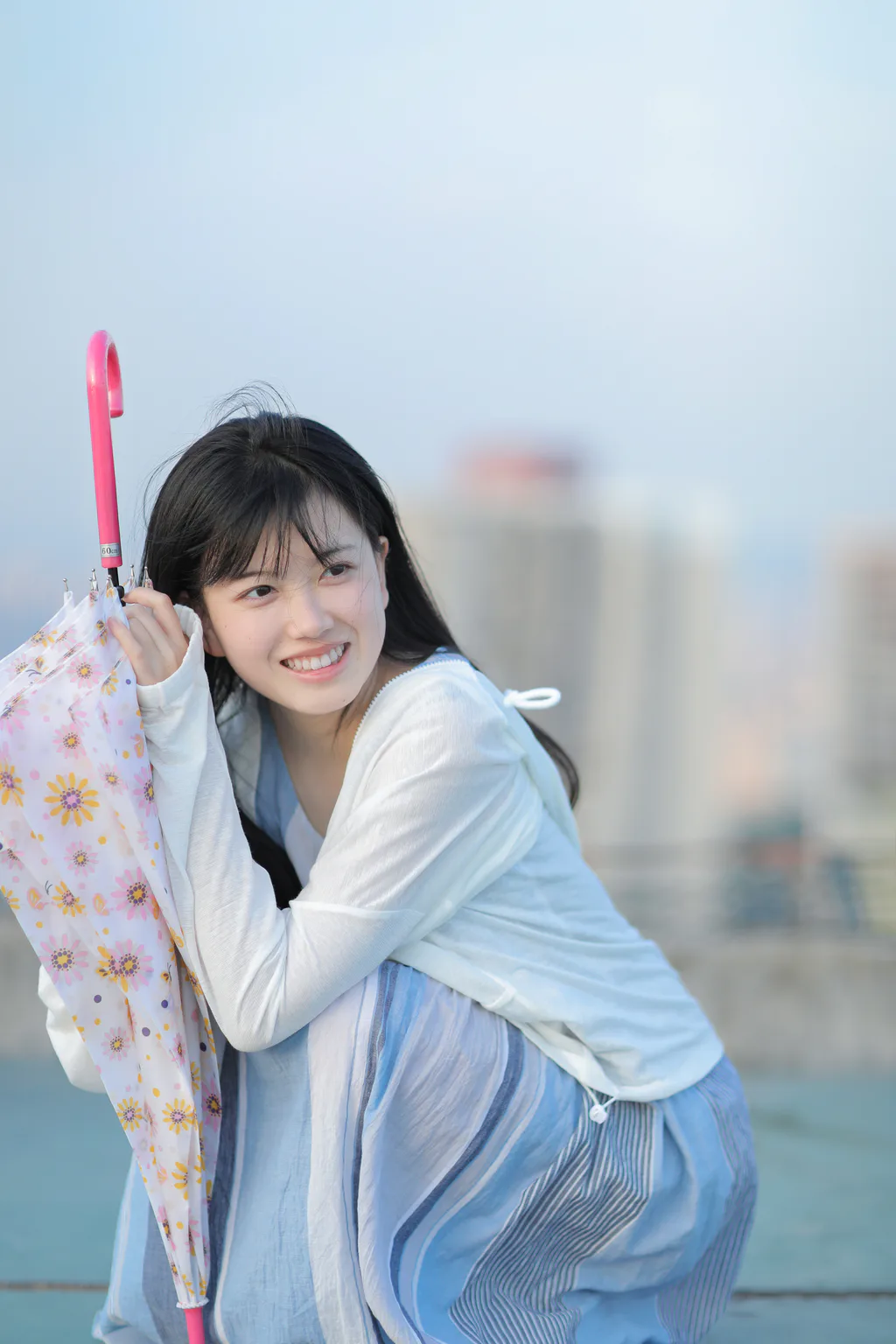 [YITUYU艺图语]2023.01.04 与天空合影 秋阳邑禾[20+1P/197MB]插图3