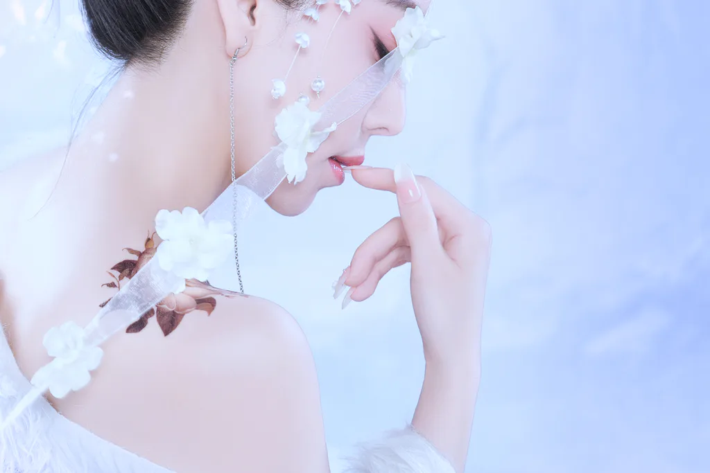 [YITUYU艺图语]2022.12.20 雪清凝 雪宝[21+1P/170MB]插图