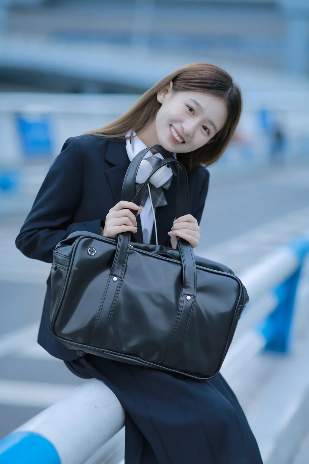 [YITUYU艺图语]2023.01.03 在蓝色夜晚相遇 瑞秋的快乐人生[21+1P/168MB]插图3