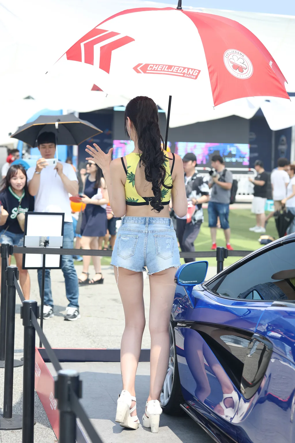 精选街拍作品 NO.6349 青春魅力车模[75P/131MB]插图2