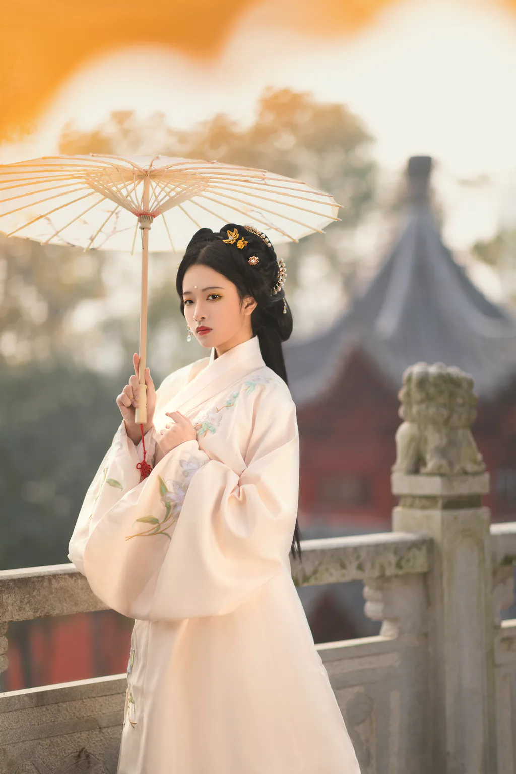 [YITUYU艺图语]2022.12.28 始觉秋风还 是蝶绪咩[19+1P/173MB]插图1