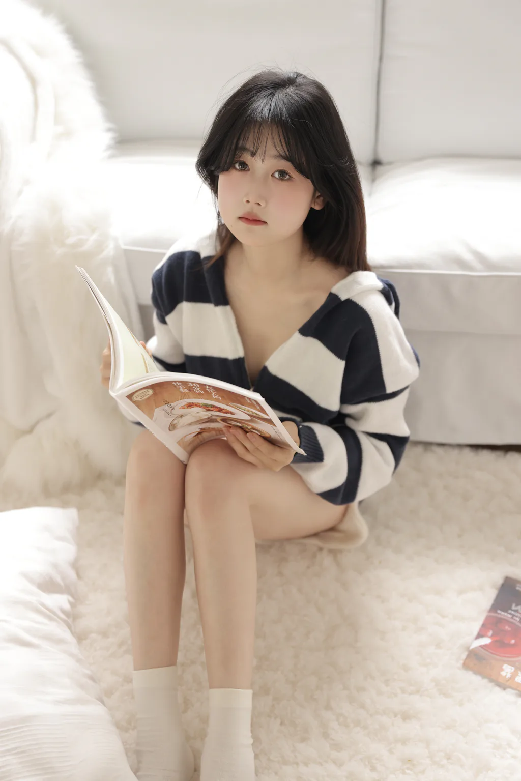 [YITUYU艺图语]2022.12.31 小鹅酱 小鹅酱酱酱[26+1P/291MB]插图1