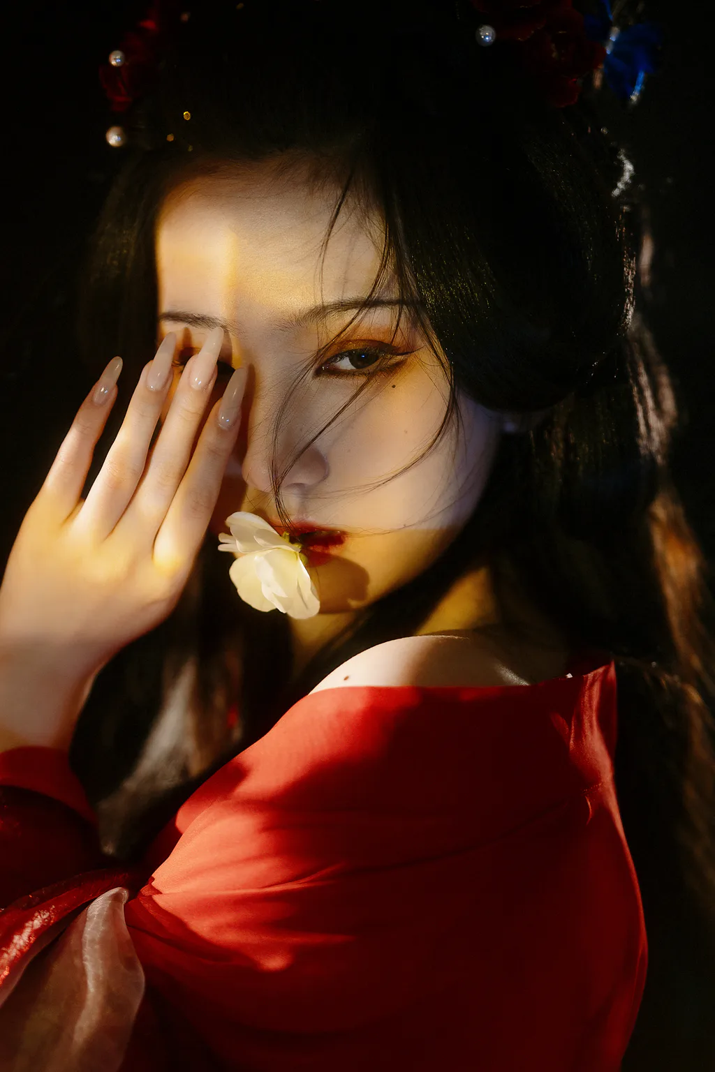 [YITUYU艺图语]2023.01.02 虞美仁 微渺miroky_[20+1P/272MB]插图1