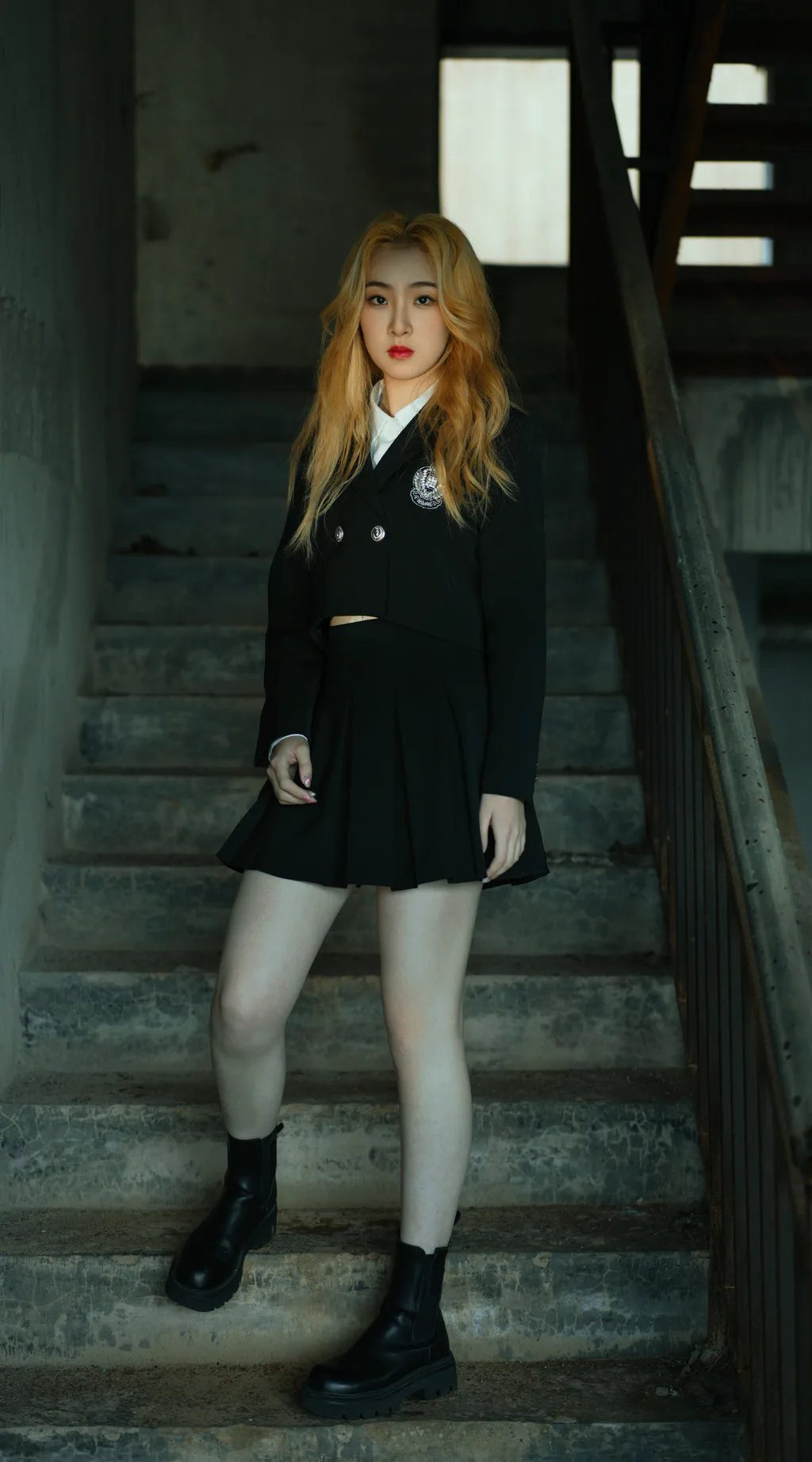 [YITUYU艺图语]2022.12.21 遗失岁月 田上草[23+1P/340MB]插图1