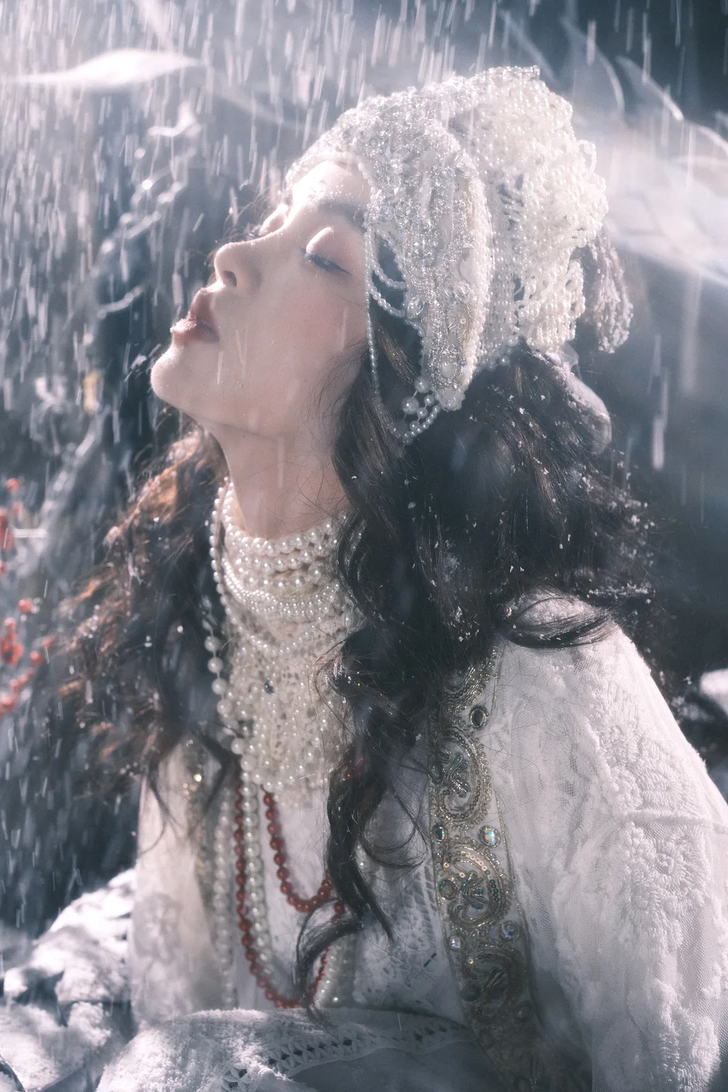 [YITUYU艺图语]2022.12.24 她是龙 Linglingxue_[28+1P/209MB]插图3