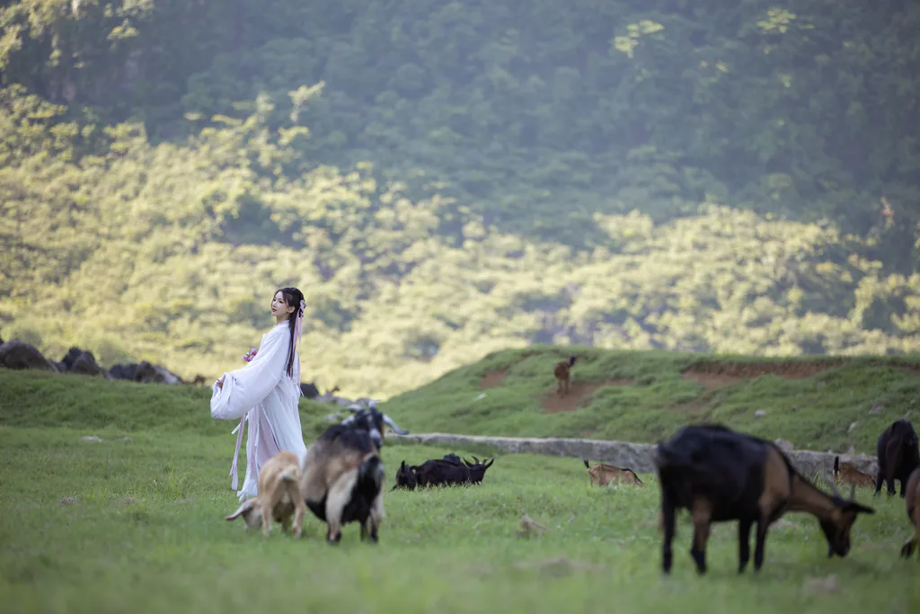 [YITUYU艺图语]2022.12.29 牧羊歌 五月兔[27+1P/283MB]插图1