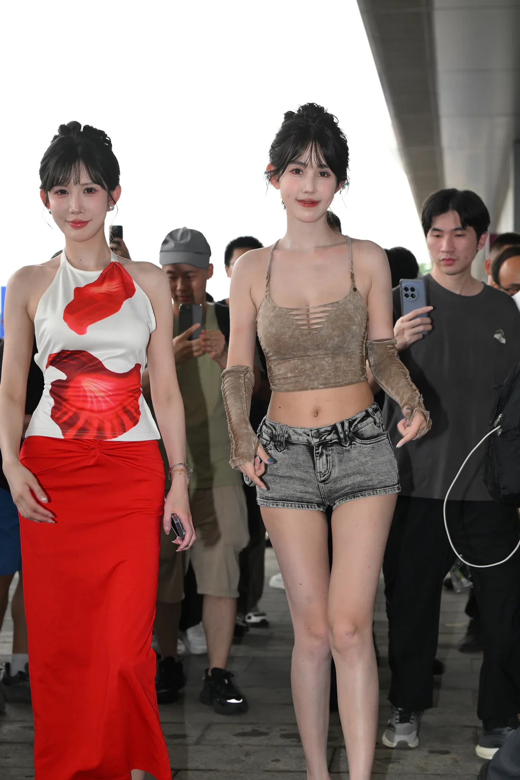 精选街拍作品 NO.6431 牛仔短裤红裙[110P/195MB]插图2