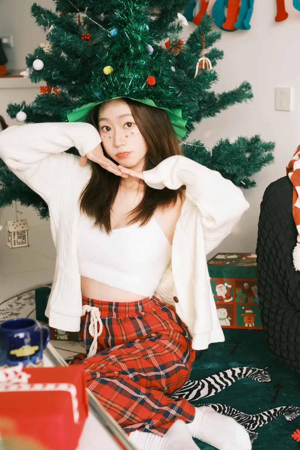 [YITUYU艺图语]2022.12.25 圣诞是冬的来信 玛卡巴卡[19+1P/295MB]插图1