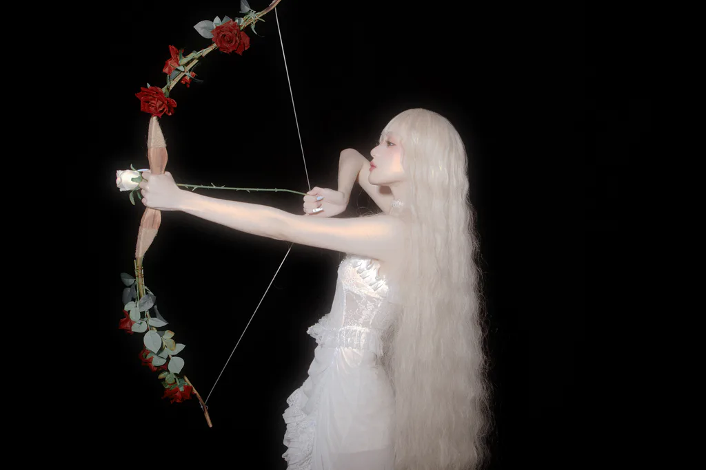 [YITUYU艺图语]2022.12.30 破碎的洋娃娃 可乙瘦[21+1P/168MB]插图