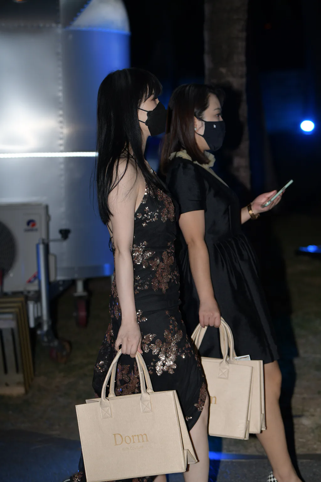 精选街拍作品 NO.6458 复古黑色长裙[140P/231MB]插图2