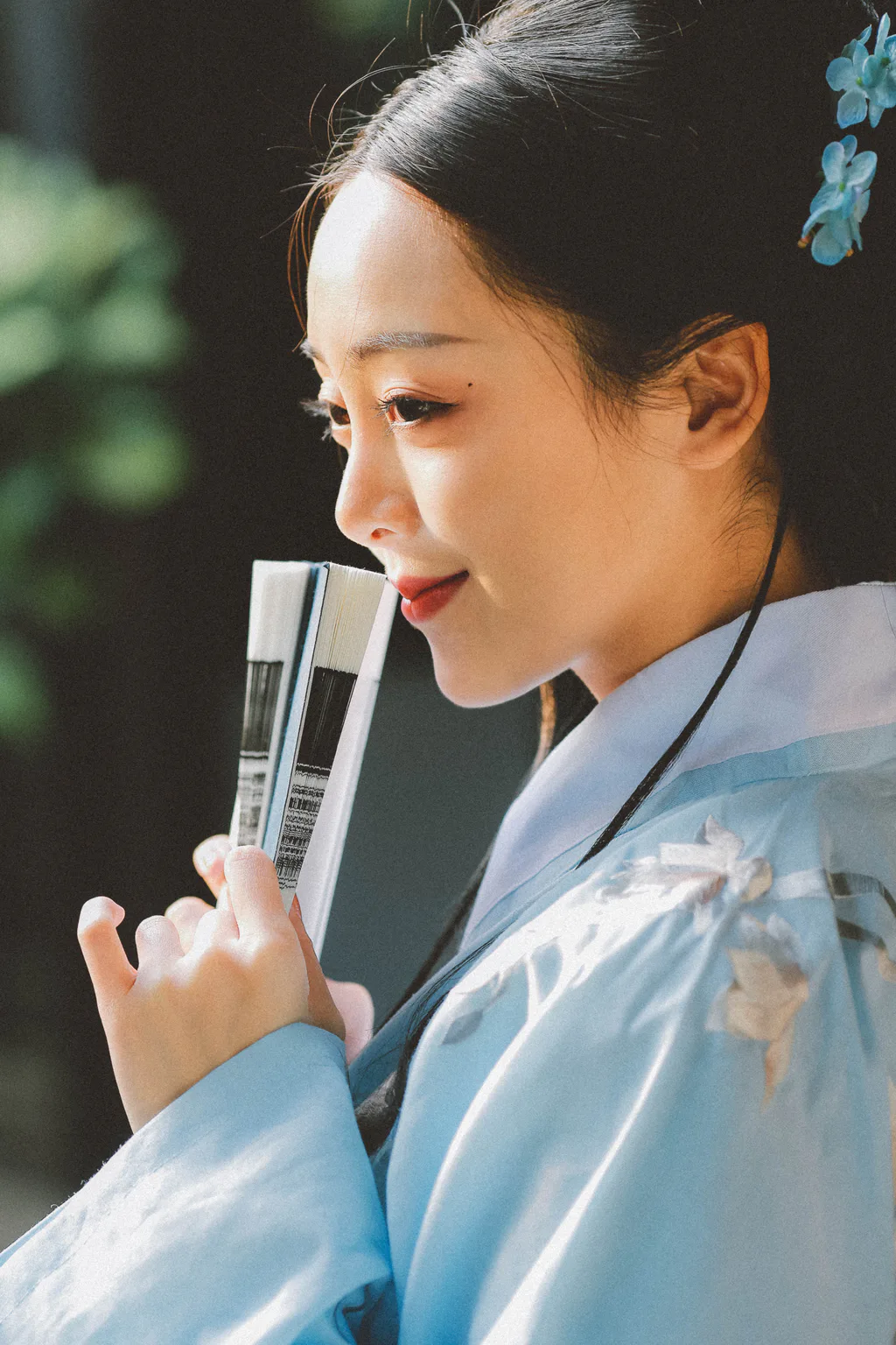 [YITUYU艺图语]2022.12.25 佳期渺渺 煜月Toto[28+1P/157MB]插图2