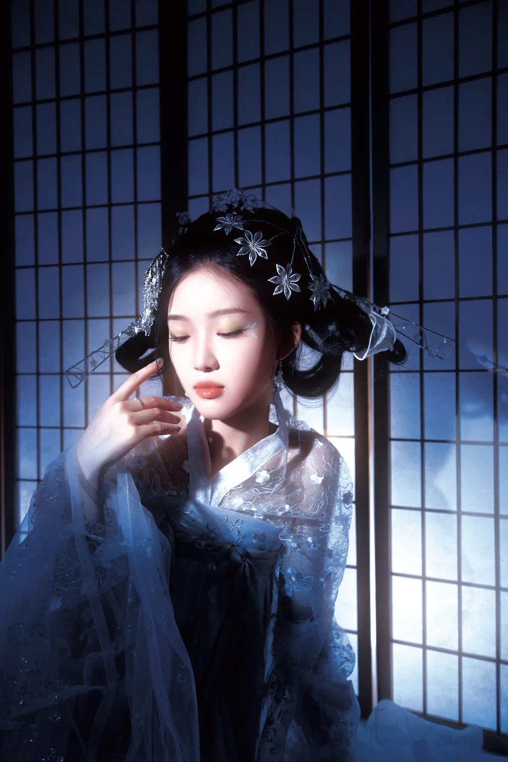 [YITUYU艺图语]2022.12.28 银睿姬 -鹭岛不下雨-[34+1P/537MB]插图2