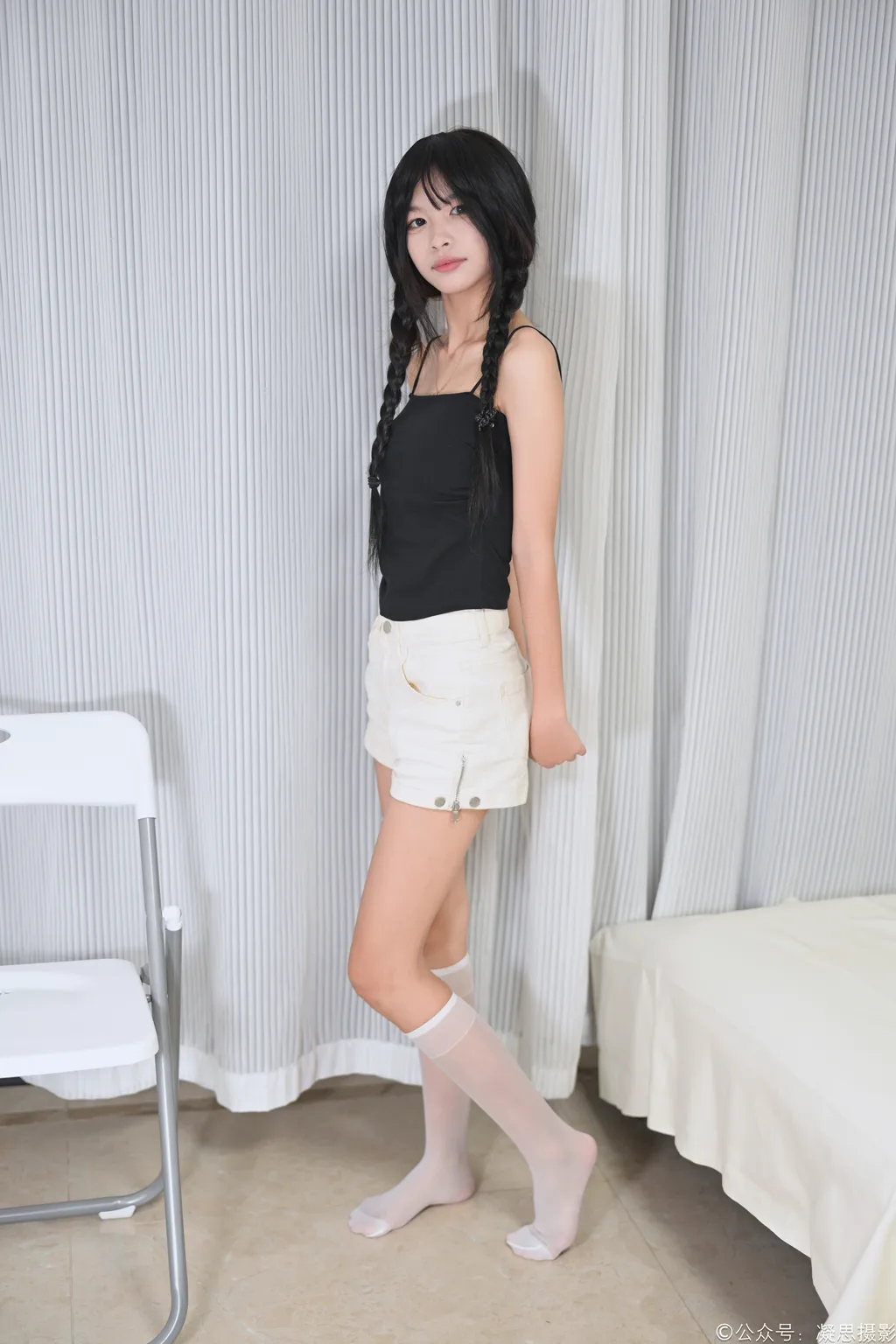 凝思摄影 NO.052 沅沅-T恤、小腿袜、小皮鞋[145P/1V/5.28GB]插图2