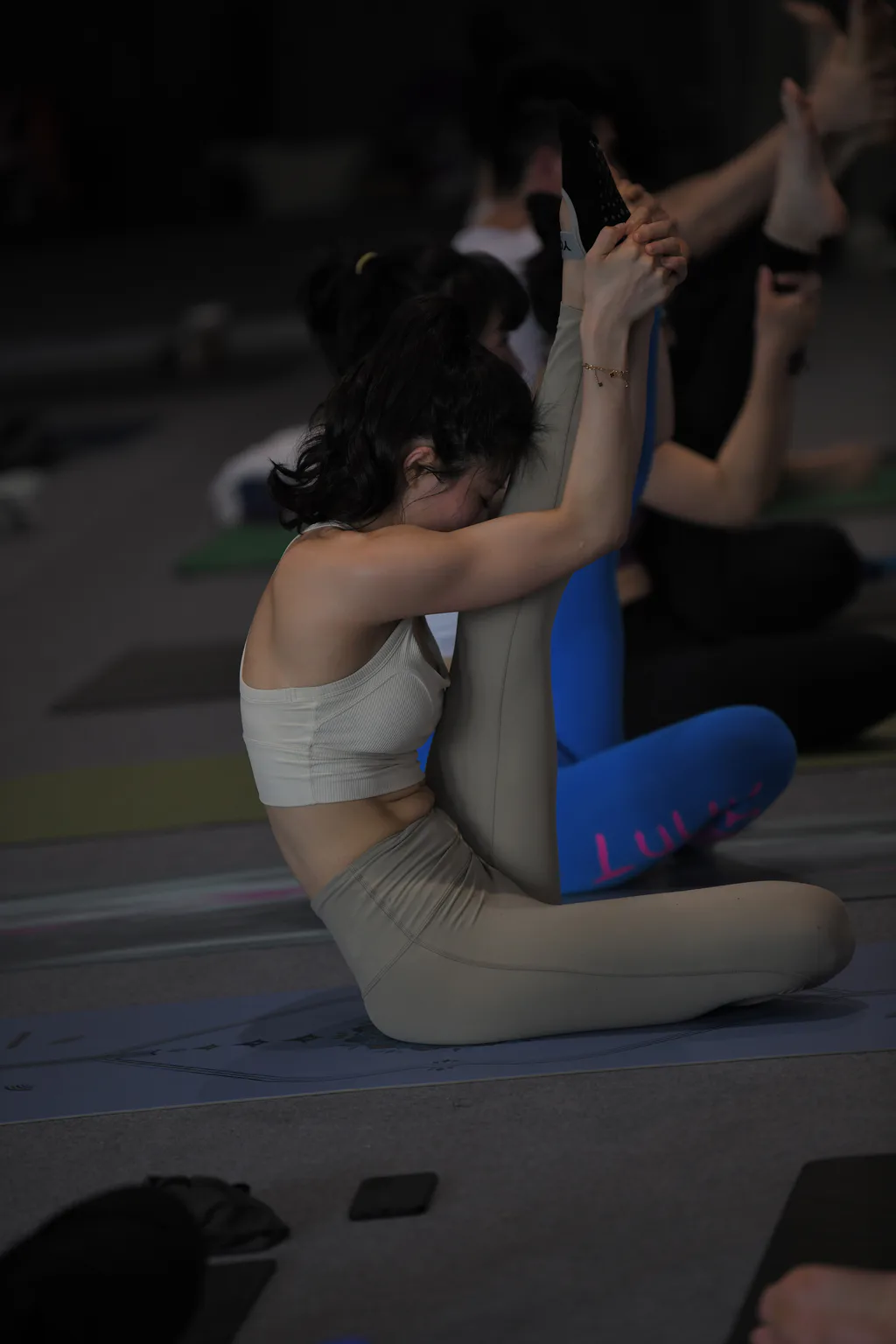 精选街拍作品 NO.6415 练就一个好身材[83P/139MB]插图