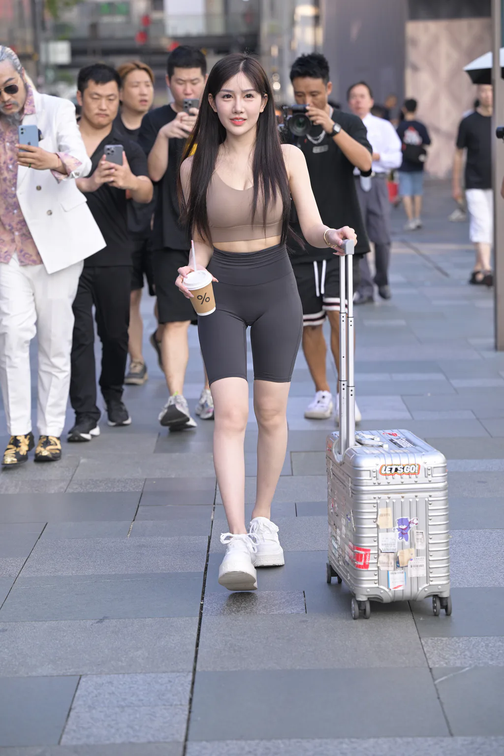 精选街拍作品 NO.6414 黑色瑜伽五分裤[188P/487MB]插图3