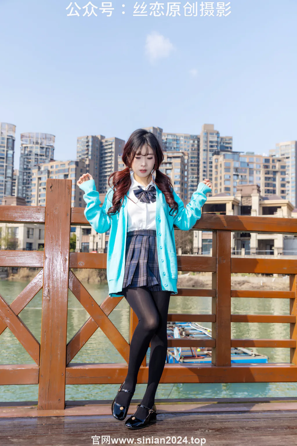 丝恋摄影 NO.020 小梦-学苑风 jk连衣裙 黑色丝袜 黑色小皮鞋[228P/1V/4.38GB]插图3