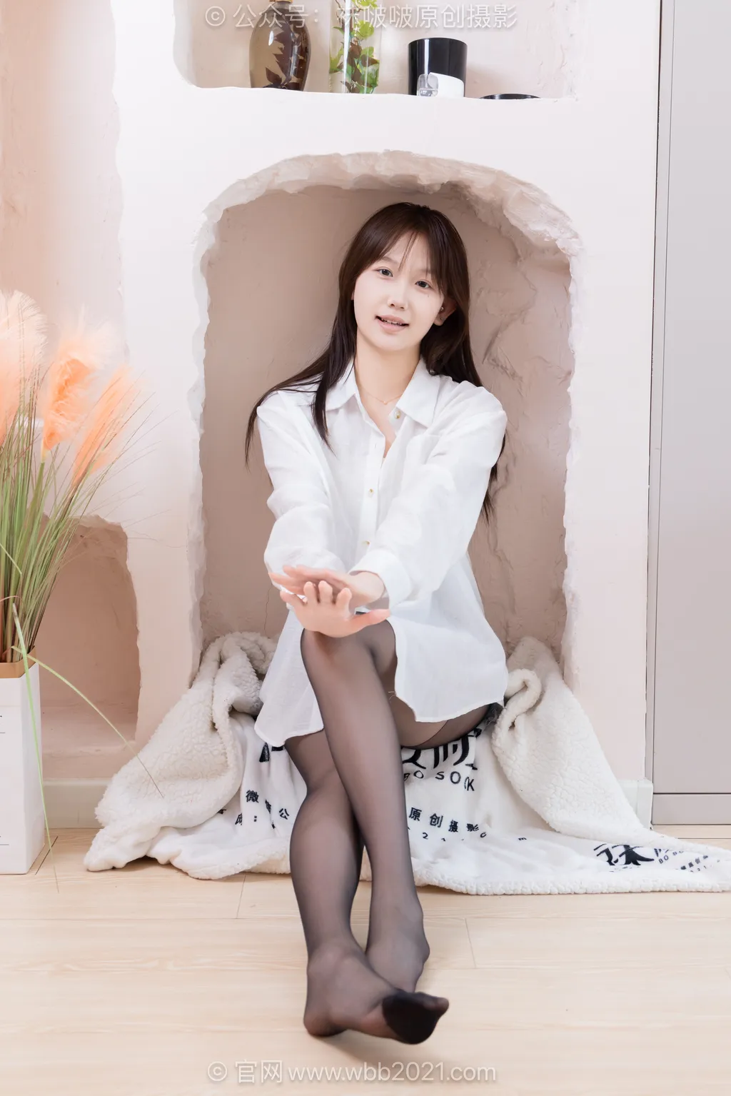 [BoBoSocks袜啵啵]NO.618 香菜-帆布鞋、薄黑丝[146P/1V/5.88GB]插图