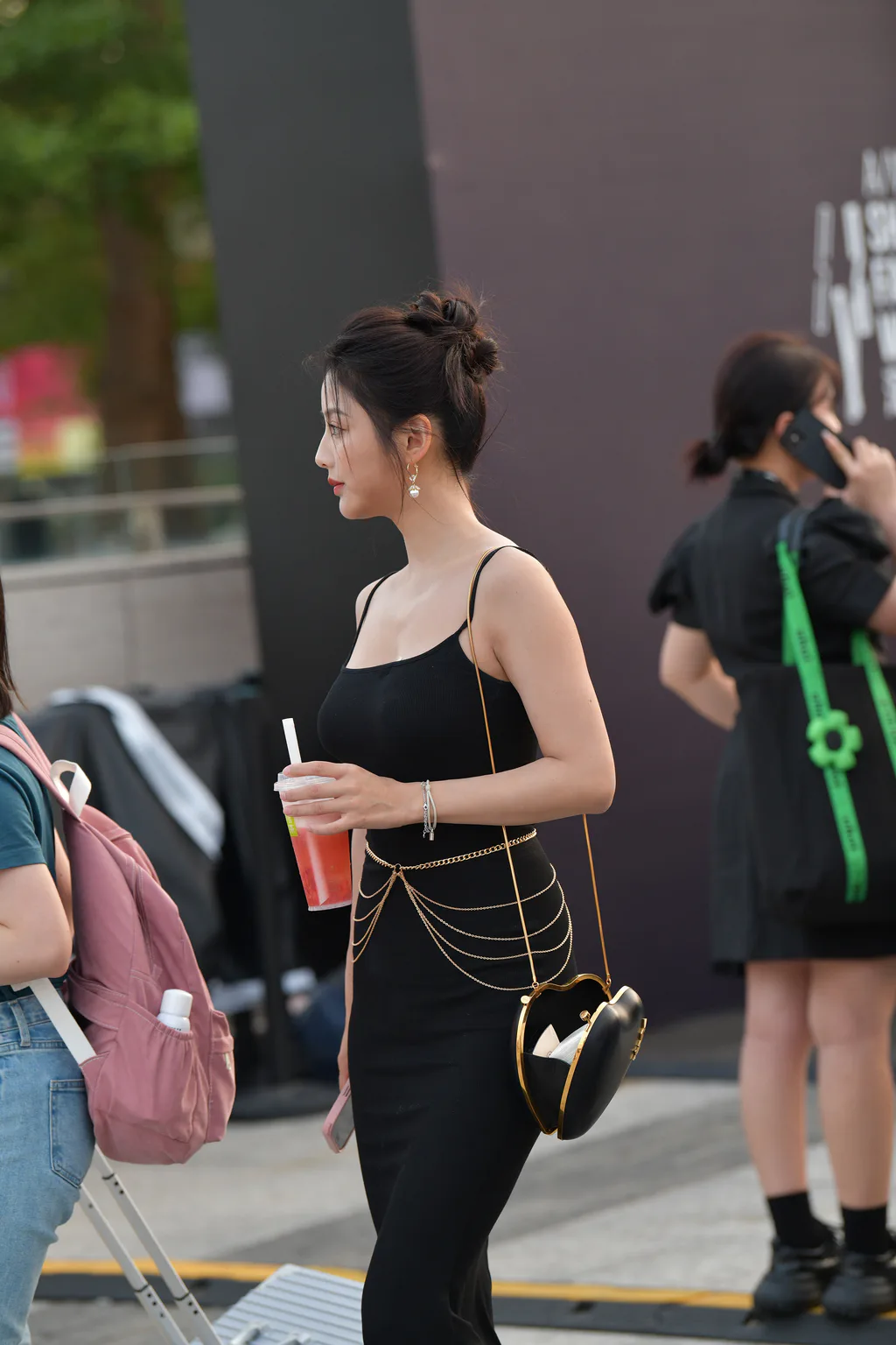 精选街拍作品 NO.6404 魅力黑色长裙[130P/348MB]插图