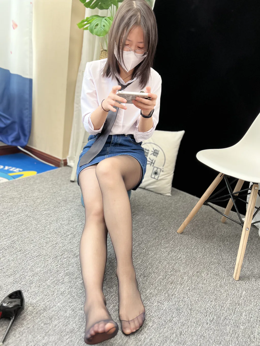 三禾摄影 NO.048 牛仔裙 黑丝 高跟[232P/1V/2.74GB]插图