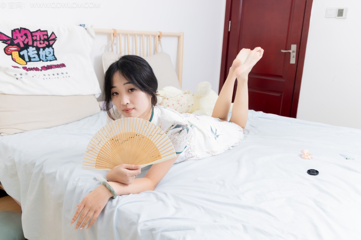 勿恋传媒 2584期 南南 [158P/1V/6.6G]插图5