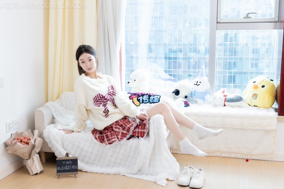 勿恋传媒 2595期 水密桃 [161P/1V/4.1G]插图3